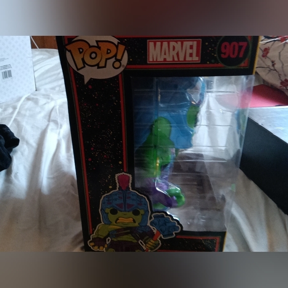 BRAND NEW 10 INCH Funko Pop HULK #901 - Picture 5 of 6